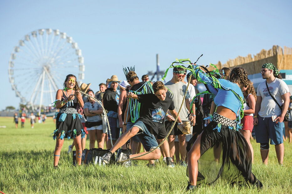 MIlhares de jovens passaram bons momentos no recinto do MEO Sudoeste. Ontem foi o segundo dia de festival, que só termina amanhã   