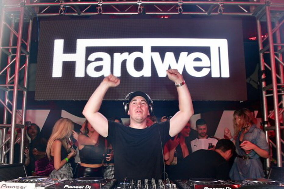 Hardwell é um DJ e produtor musical de progressive e electro house holandês