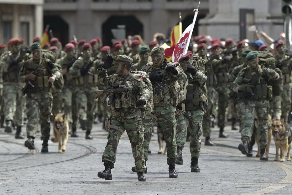 Serviço militar obrigatório esteve em vigor até setembro de 2004.