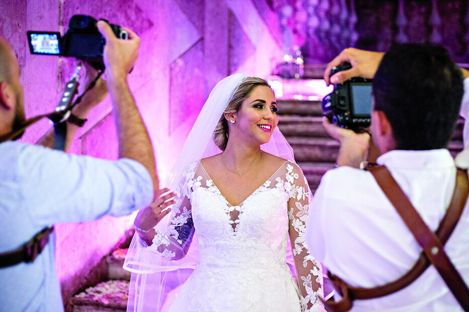 A noiva, Maria  Santos, foi o centro das atenções