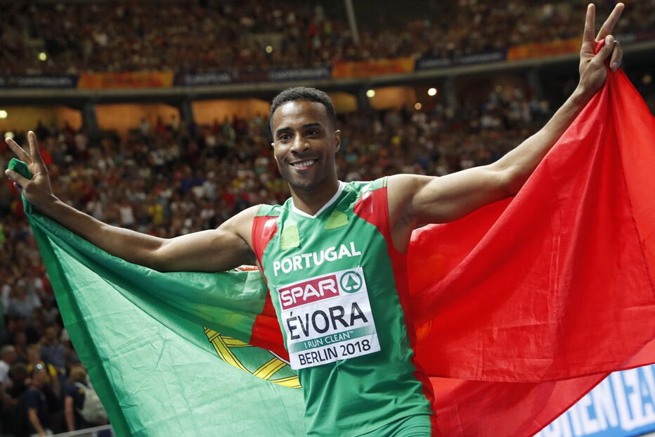 Nelson Évora é campeão europeu no triplo salto