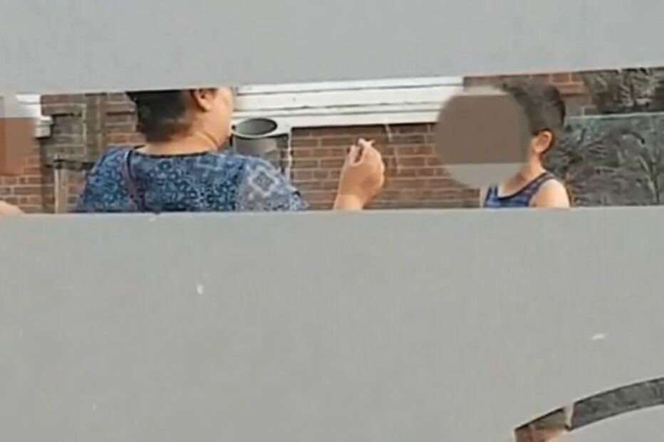 Momento foi captado do interior de um restaurante em Londres