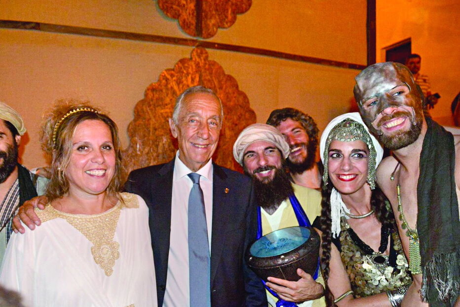 Marcelo Rebelo de Sousa visitou a Feira Medieval junto com a presidente da câmara, Rosa Palma, e vários figurantes