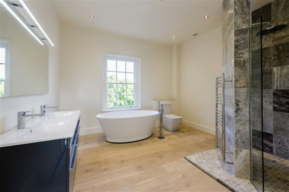 Mansão milionária vendida a rifas