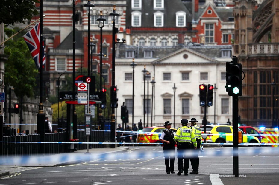 Polícia confirma que ataque em Londres foi terrorismo