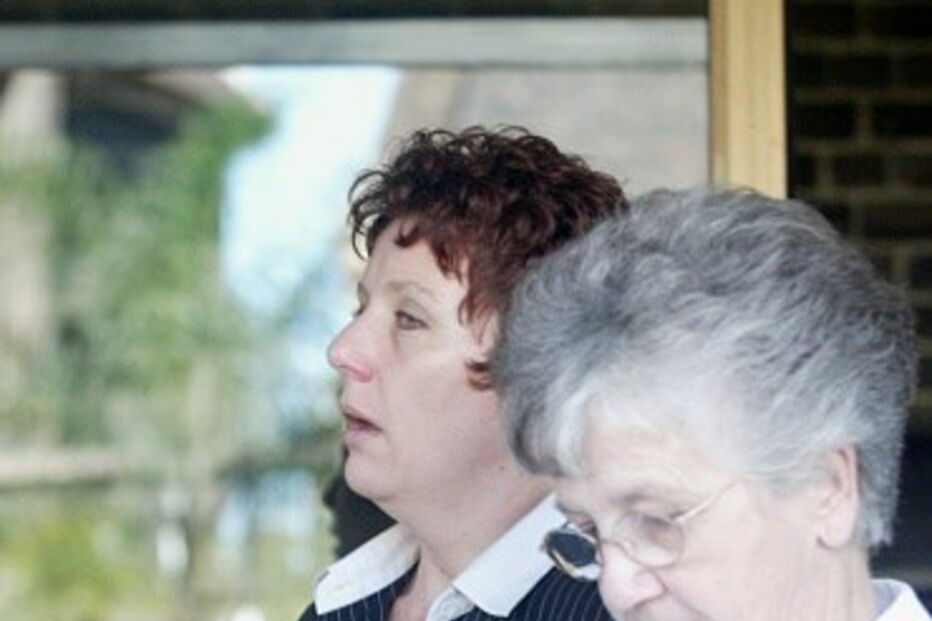 Mãe condenada por morte dos quatro filhos pode ser considerada inocente