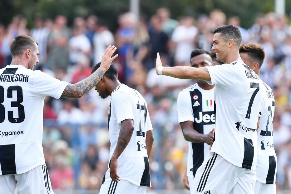 Cristiano Ronaldo volta a marcar no último jogo-treino da Juventus