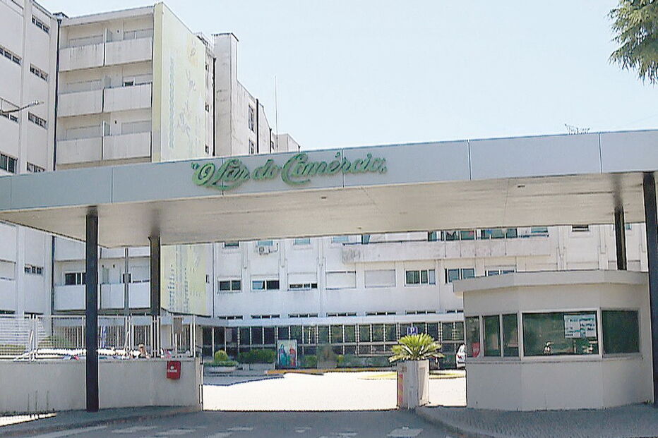 Lar do Comércio, em Leça do Balio, é alvo de críticas. Utentes e ex-funcionários denunciam más condições