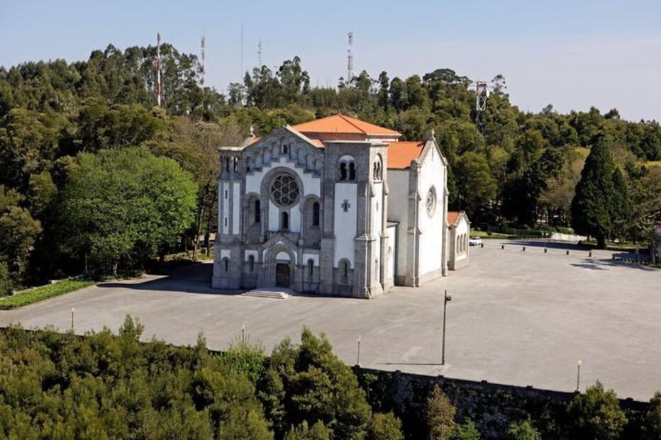 Caso ocorreu ontem de manhã no recinto da festa de Nossa Senhora da Assunção, em Monte Córdova