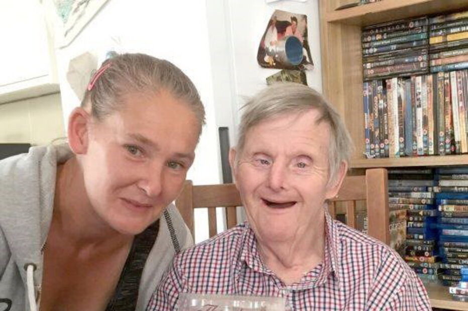 Reformado com síndrome de Down resiste à morte cinco vezes e desafia previsões dos médicos