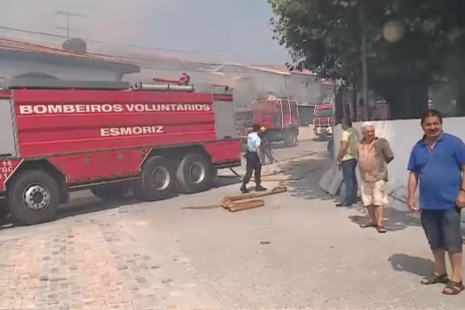 Incêndio em Santa Maria de Lamas já está controlado