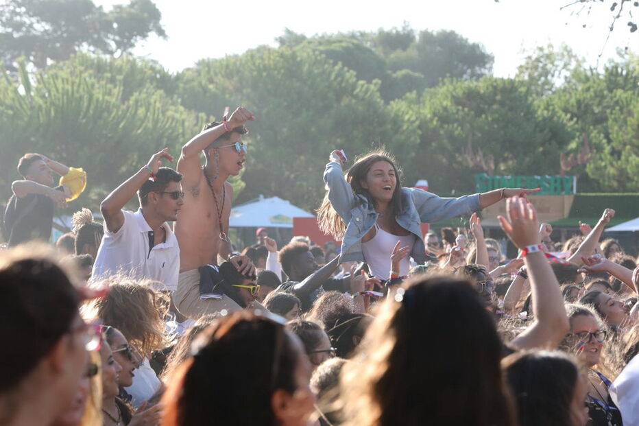 Primeiro dia do Sol da Caparica