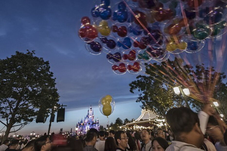 Walt Disney World Resort é o parque de diversões mais visitado em todo o mundo, em Bay Lake, Flórida