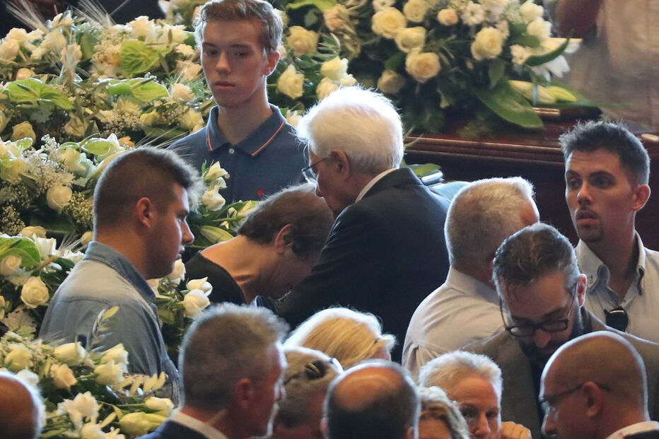 Cerimónia de homenagem às vítimas da tragédia em Génova