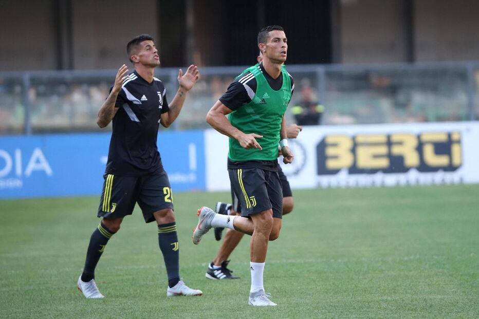 As imagens da estreia de Cristiano Ronaldo na Liga Italiana