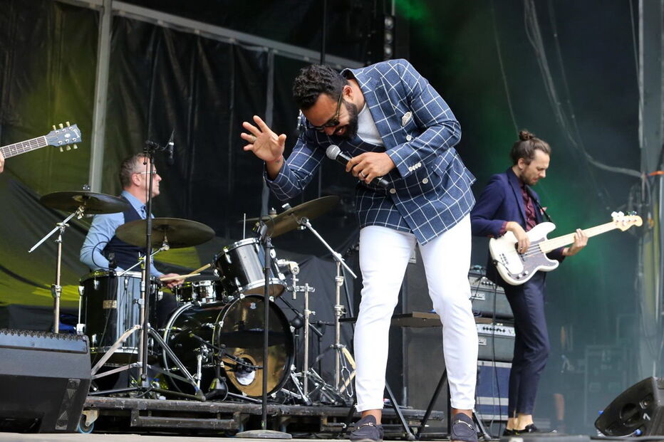 Atuação de Myles Sanko