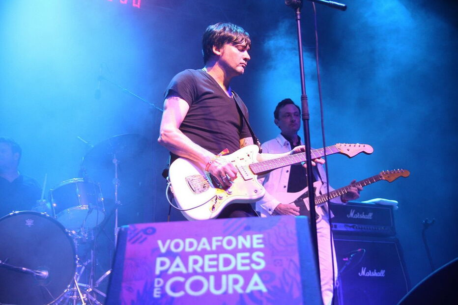 Atuação de Dead Combo