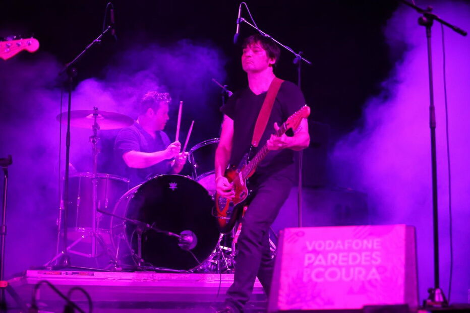 Atuação de Dead Combo