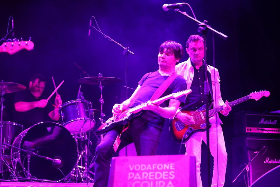 Atuação de Dead Combo