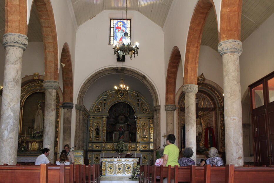 Valores oferecidos pelos fiéis durante as missas vão reverter para as vítimas 