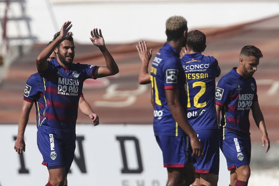 Chaves com triunfo sem espinhas frente ao Portimonense