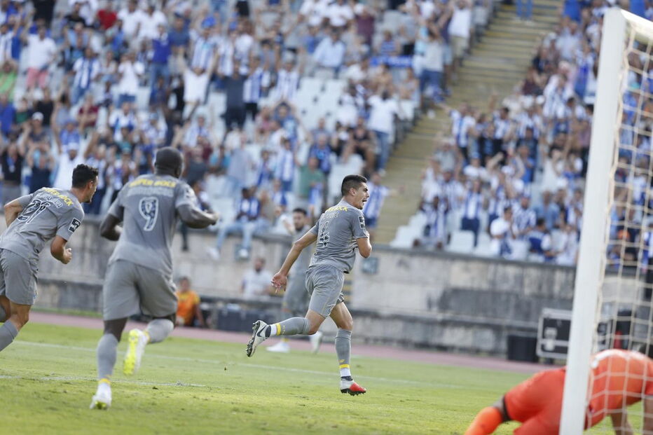 As melhores imagens do jogo entre Belenenses e FC Porto