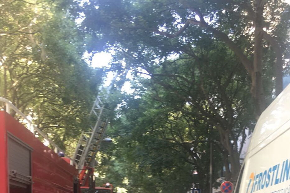 Incêndio em prédio de habitação em Campo de Ourique