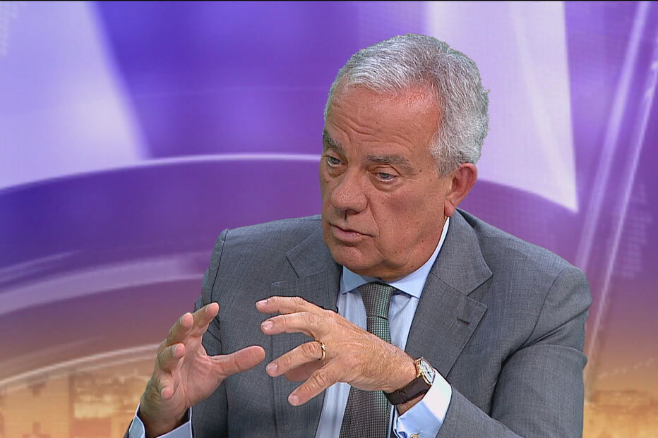 José Maria Ricciardi aponta o dedo à comissão de gestão