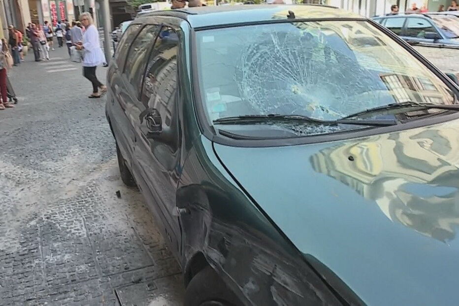 Atropelamento após despiste fere gravemente mulher no centro do Porto