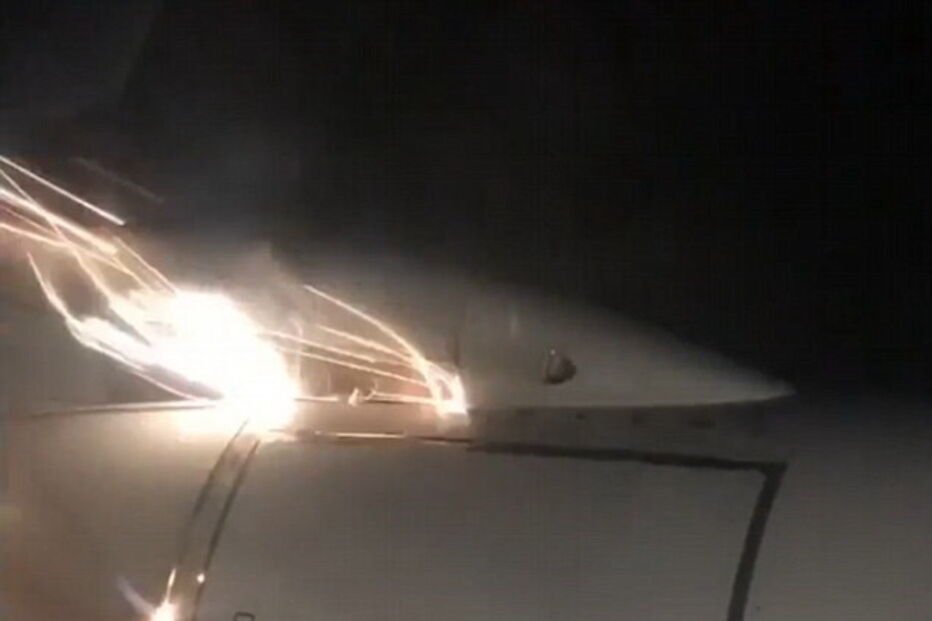  Avião da companhia aérea russa seguia com 202 passageiros a bordo