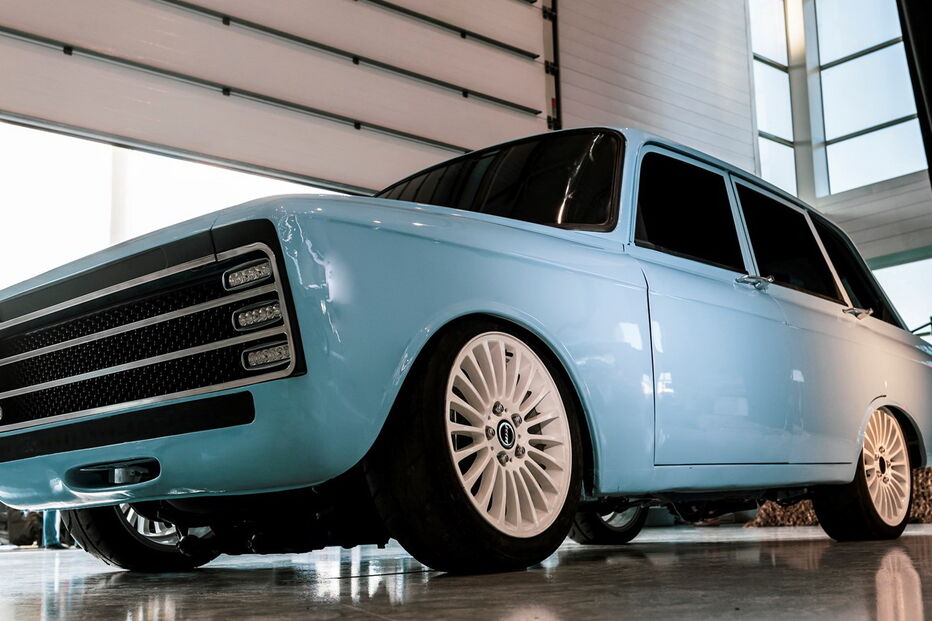 Kalashnikov vai construir carro elétrico