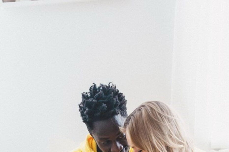 Eder Lopes com a mulher e o filho