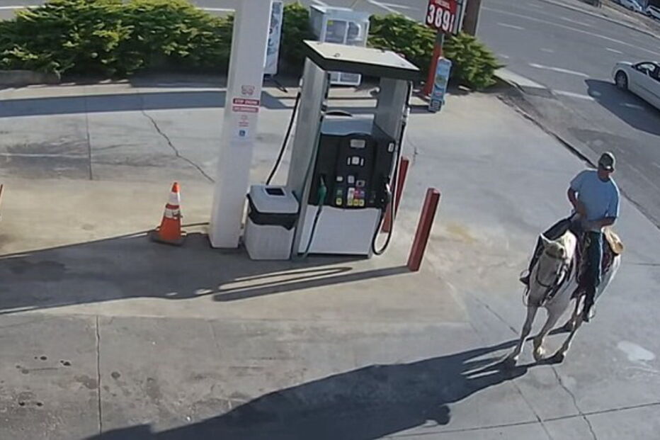 Imagens captadas pelas câmaras de vigilância locais