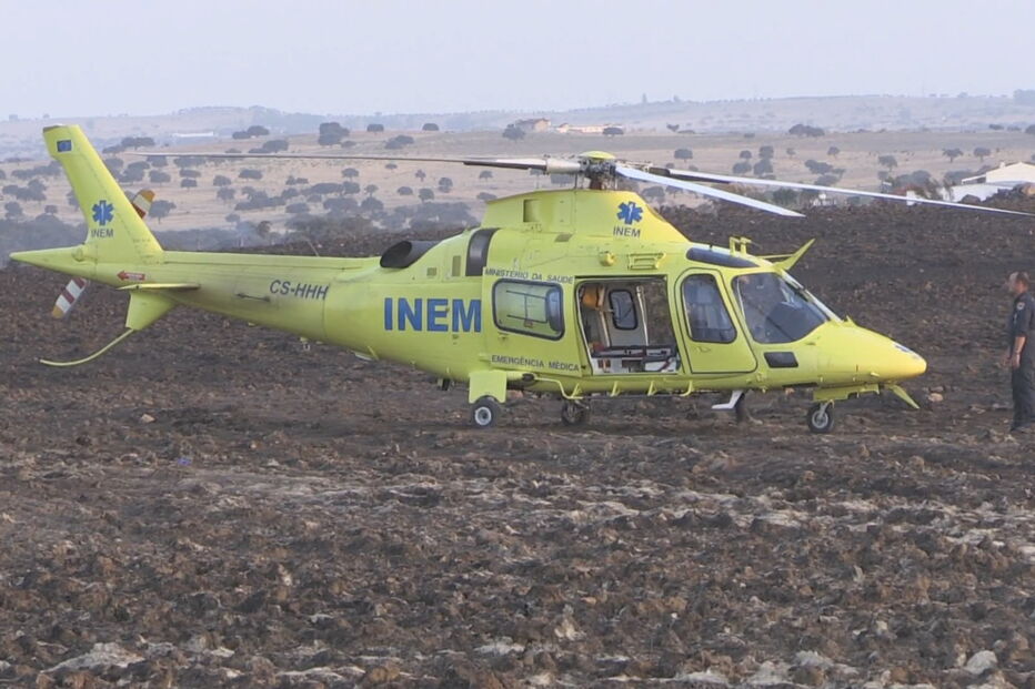 Cinco militares da GNR feridos em combate a incêndio em Évora