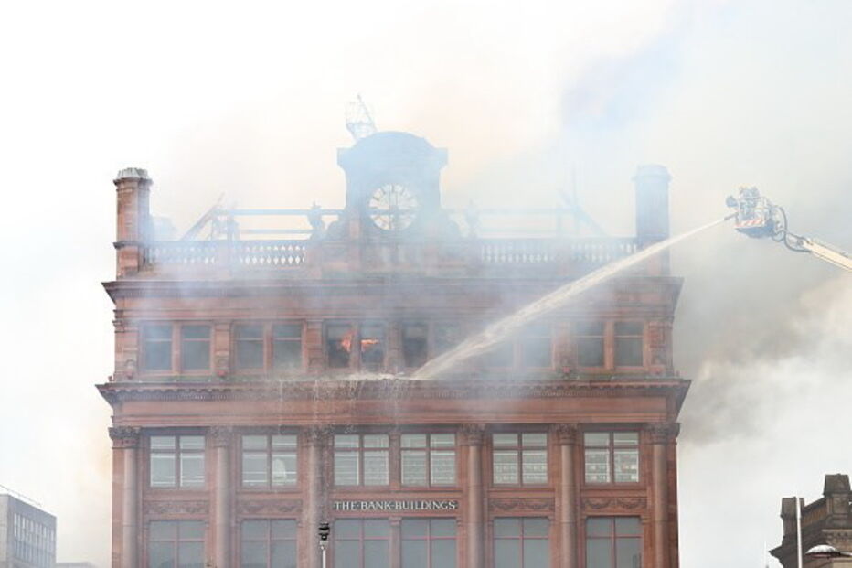 Incêndio no edifício 