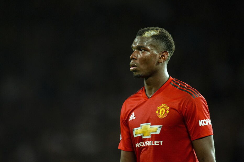 Pogba diz que plantel do United está chocado com derrota frente ao Tottenham