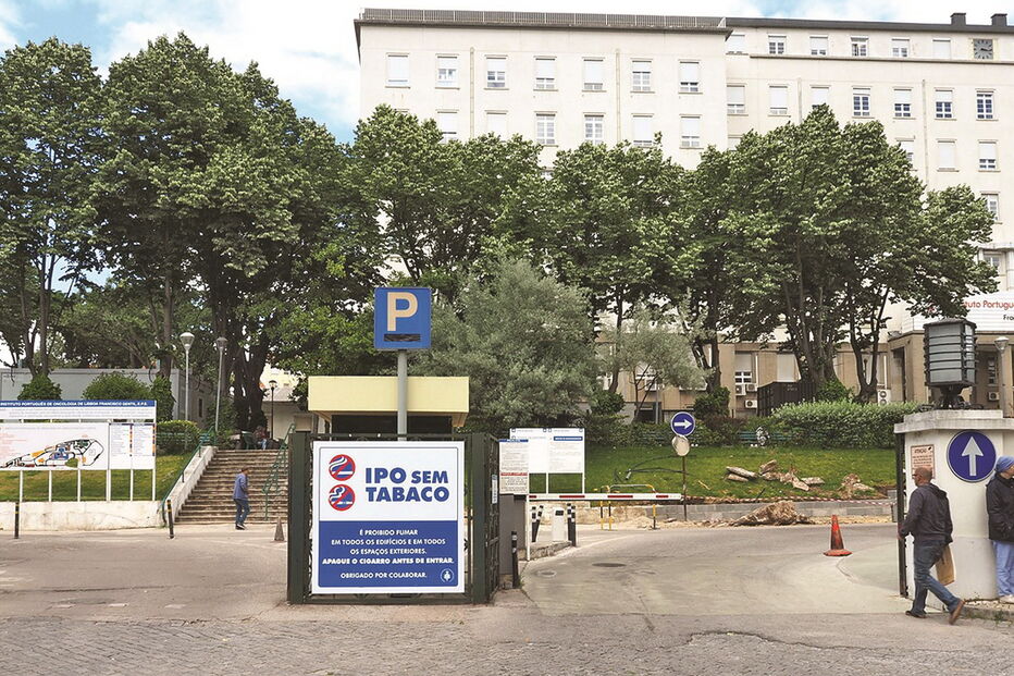 A lista de credores do Instituto Português de Oncologia (IPO) de Lisboa é extensa e há dívidas com mais de 16 anos 
