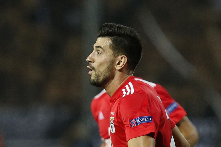 Benfica contra o PAOK no estádio Toumba