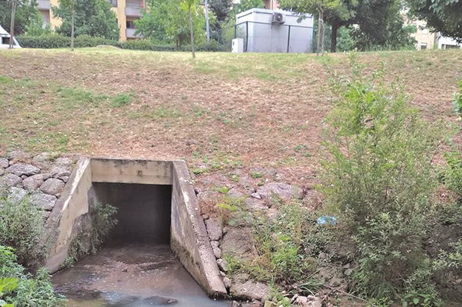 Poluição chega ao rio Este