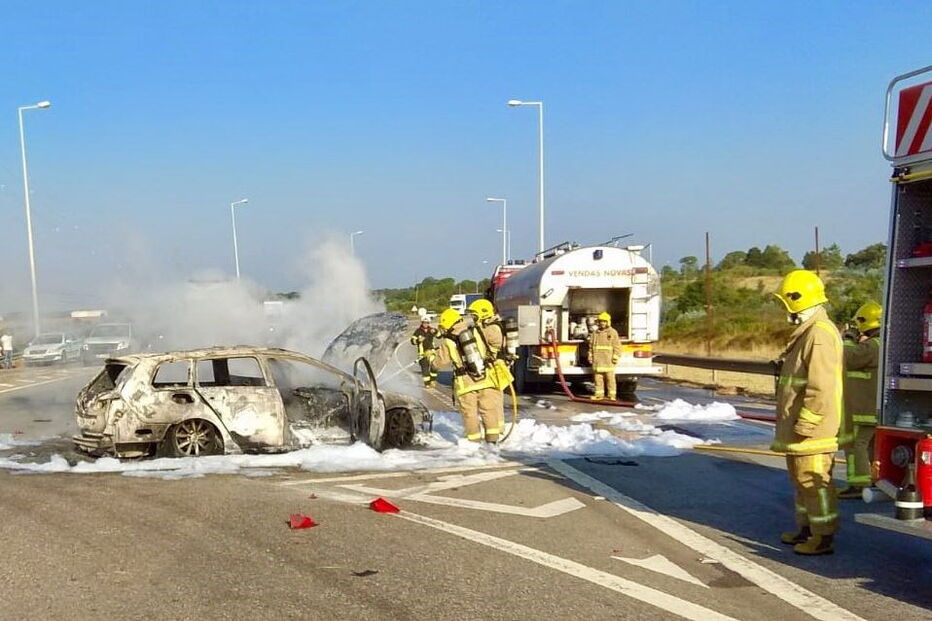  Colisão entre carro e mota em Évora faz um ferido grave