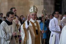 Cardeal patriarca pede 