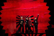 Bono perde subitamente a voz