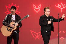 Bono perde subitamente a voz