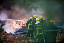 Incêndio em armazéns nas Caldas da Rainha	