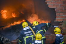 Incêndio em armazéns nas Caldas da Rainha	