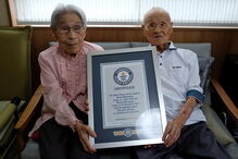 Casal japonês Masao e Miyako Matsumoto deu o nó há mais de 80 anos