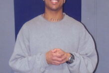 Kim Kardashian procura libertação de Chris Young