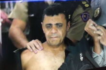 Homem detido por esfaquear candidato presidencial brasileiro Jair Bolsonaro