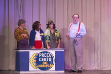 ‘ParqueMania’ ataca políticos de todos os quadrantes