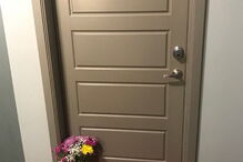 Porta do apartamento de Botham Jean